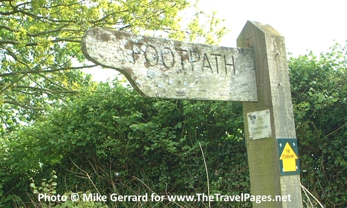 Footpath sign on the Watercress Way near Winchester