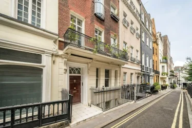 Brian Epstein's London home at 27 Charles Street